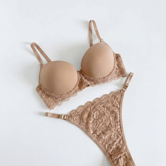 NUDE NUDE